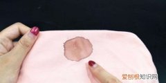鼻血弄到床单上怎么洗