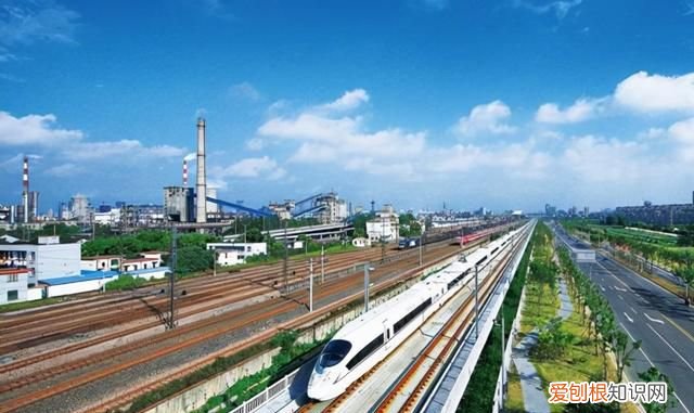 无锡天空出现海市蜃楼 无锡出现海市蜃楼景观
