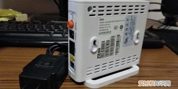 路由器注册灯一直亮怎么办,路由器注册灯一直闪怎么解决