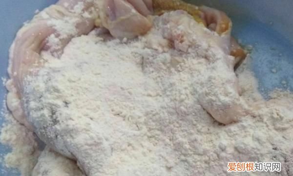 猪肚子怎样才能洗干净，猪肚怎么清洗才能干净没有味道