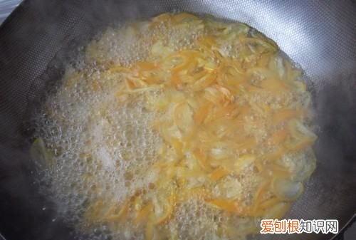 金桔膏的熬制作方法视频，食补佳品金桔冰糖膏的做法