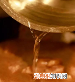 甜酸排骨怎么做窍门,甜酸排骨简单做法视频