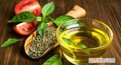 亚麻籽油和什么搭配比较好，亚麻籽油适合婴儿放辅食吃么