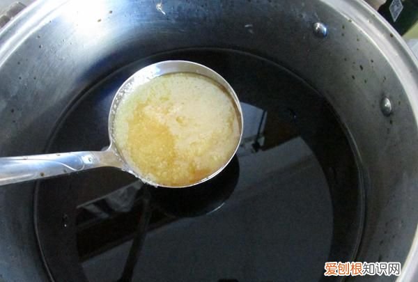 糖醋蒜怎么腌才能又白又脆 糖醋蒜怎么腌制好吃又脆