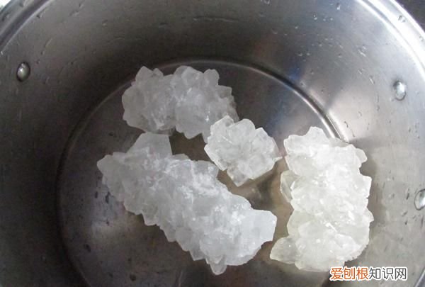 糖醋蒜怎么腌才能又白又脆 糖醋蒜怎么腌制好吃又脆