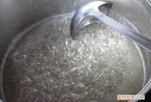 糖醋蒜怎么腌才能又白又脆 糖醋蒜怎么腌制好吃又脆