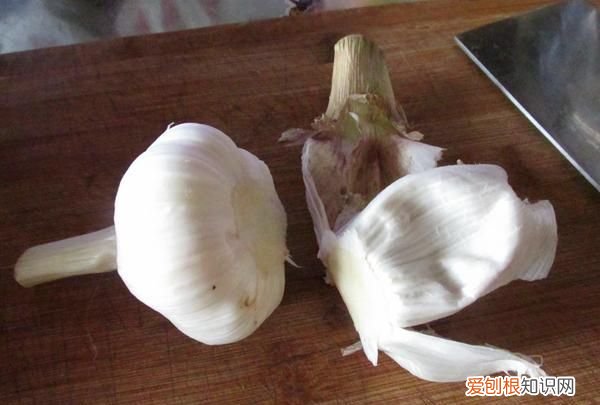 糖醋蒜怎么腌才能又白又脆 糖醋蒜怎么腌制好吃又脆