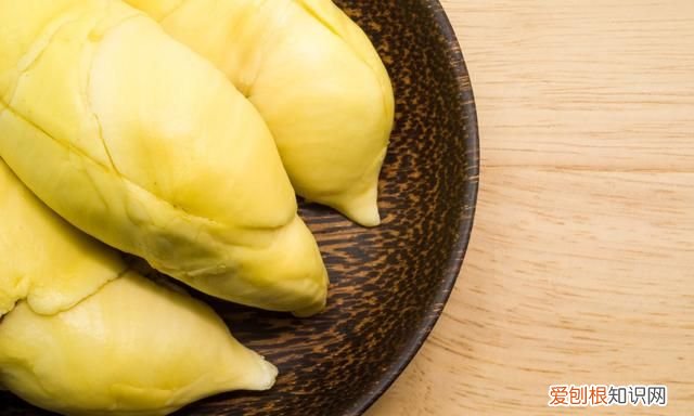 榴莲要开口了才能吃吗,榴莲开口到什么程度可以吃