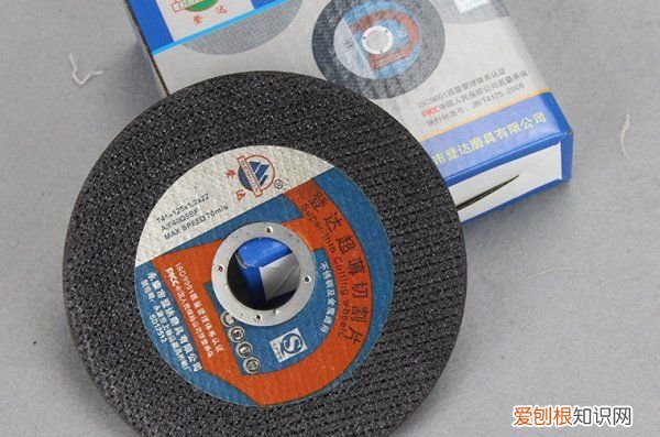 如何正确安装角磨机,角磨机锯片怎么安装是正确的