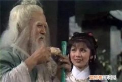 洪七公秘制叫花鸡看着流口水 洪七公最爱的叫花鸡怎么做的