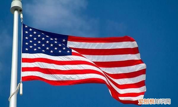 美国星条旗最初有多少颗星 美国星条旗有多少颗星星