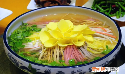 洛阳锅贴的做法，洛阳小吃特色美食