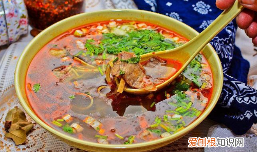 洛阳锅贴的做法，洛阳小吃特色美食