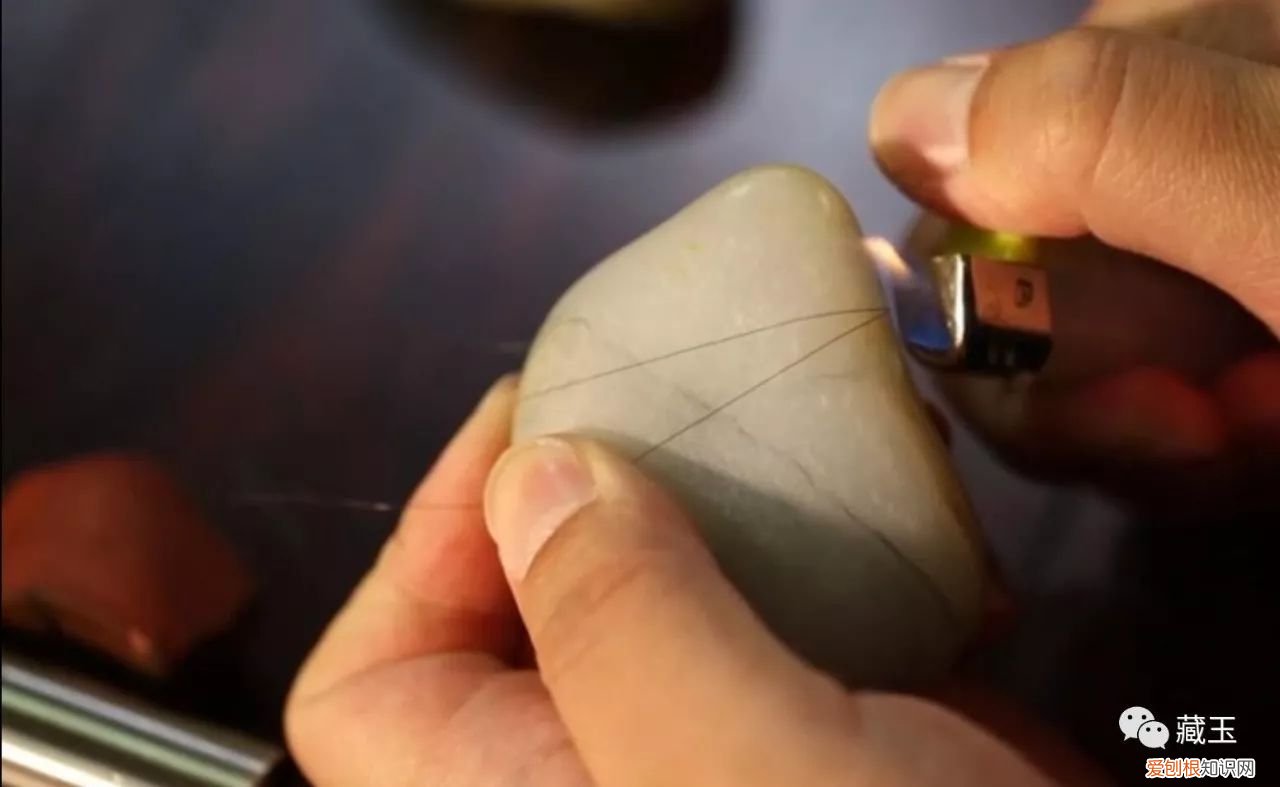 这几种鉴别和田玉真假的方法 怎么鉴别和田玉呢