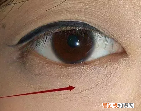 会补妆才是真正的会化妆 如何补妆