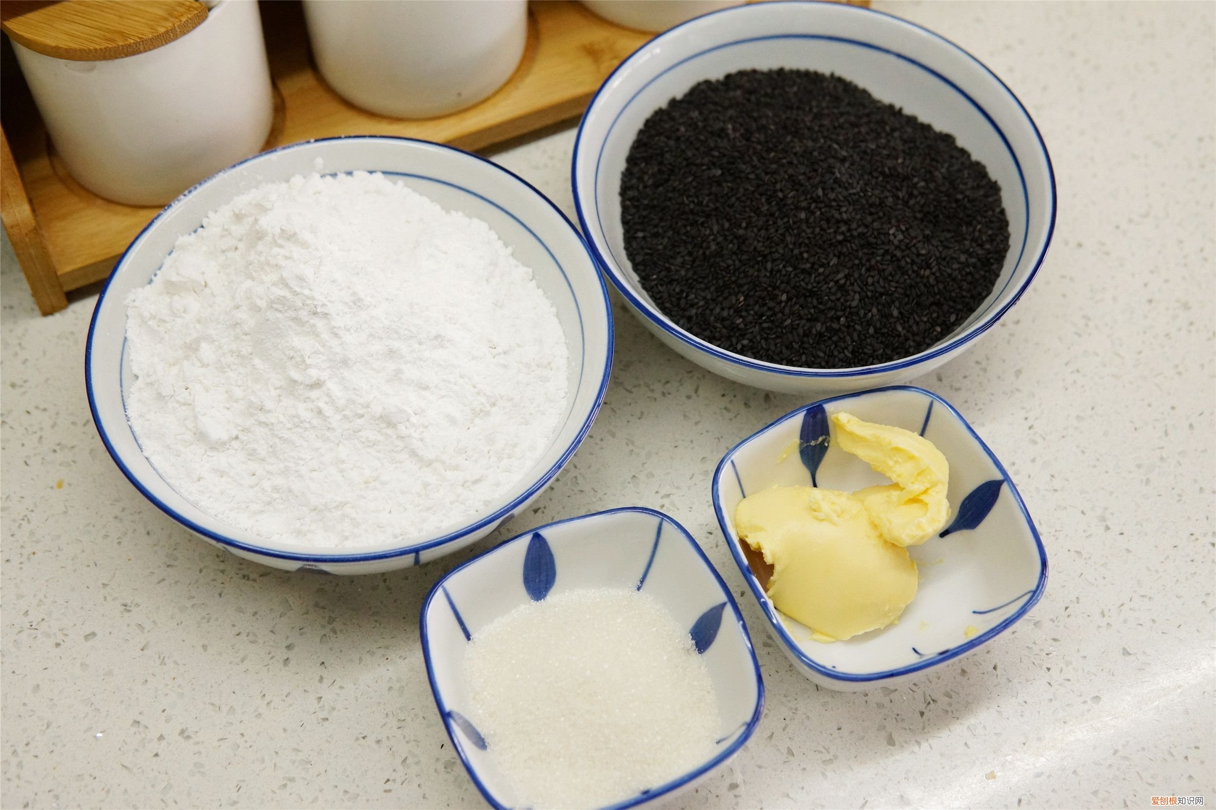 1碗糯米粉包20个汤圆 糯米粉做汤圆