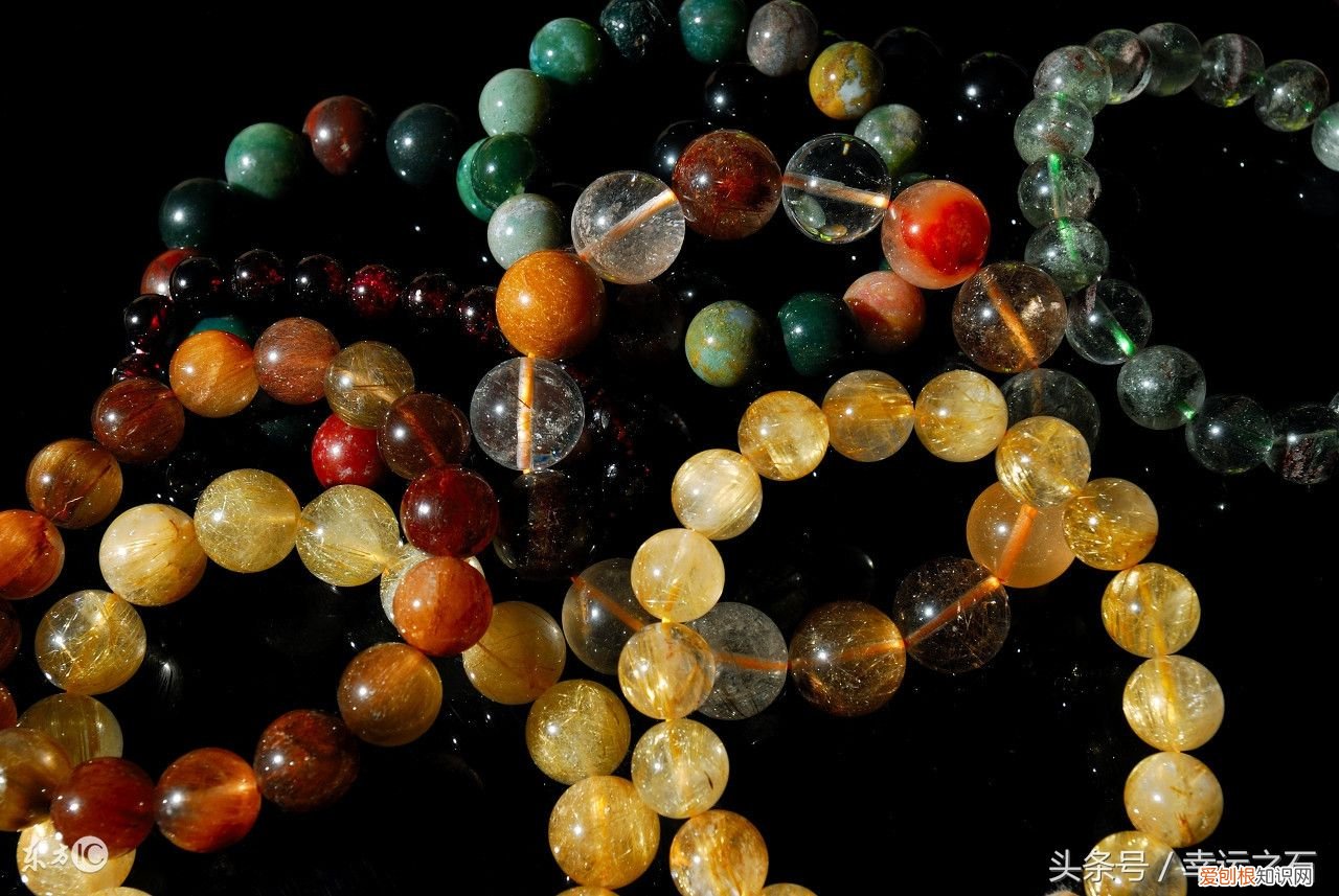 不同水晶的功效！ 各类水晶的灵性及功效和作用！