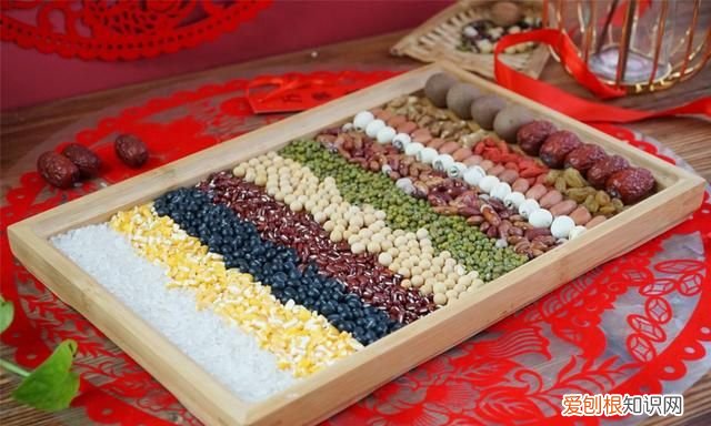 吃腊八粥习俗由来是什么,煮腊八粥粘稠香甜