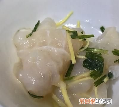 这样做的煎烧巴沙鱼,香浓不失鲜美,一上桌就被抢光