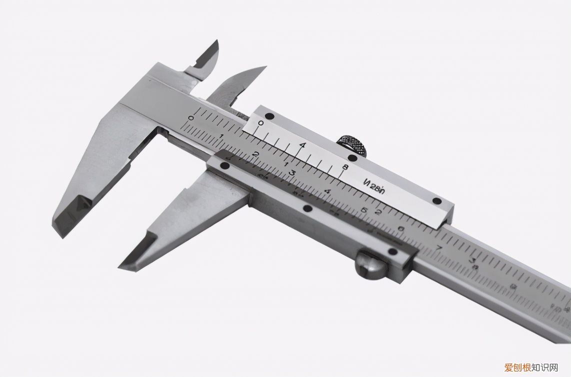 卡尺的正确使用方法是怎样的? 卡尺怎么用