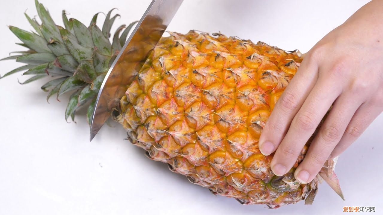 吃菠萝好处多! 吃菠萝的好处