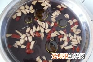 黑米可以蒸米饭吗，什么样的黑米可以蒸米饭