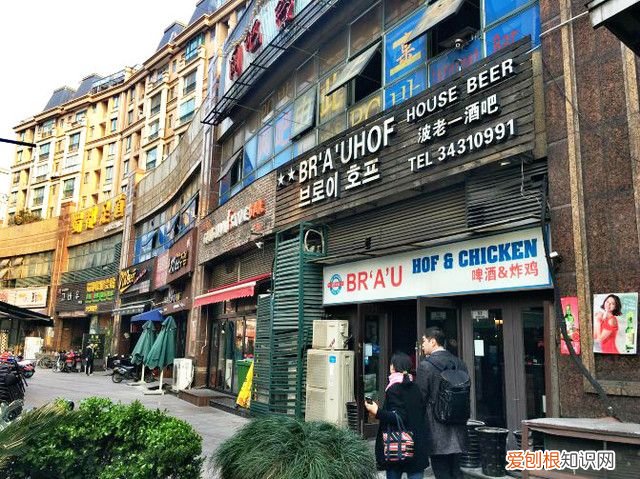 上海必吃——不可错过的9条美食街 上海小吃一条街