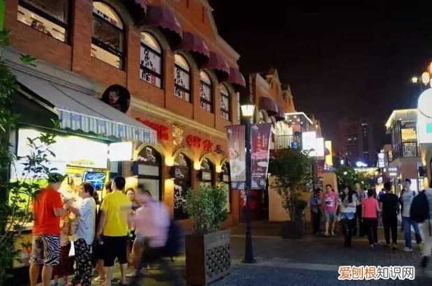 上海必吃——不可错过的9条美食街 上海小吃一条街