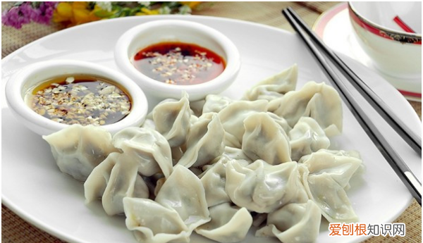 饺子的由来民间故事,冬至吃饺子的由来的故事