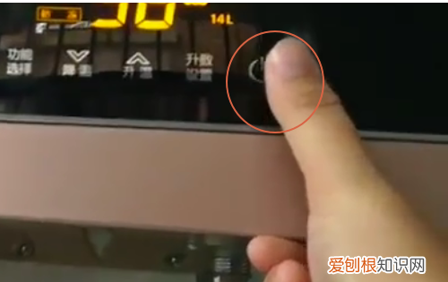 美的热水器怎么用，美的热水器的使用方法详解