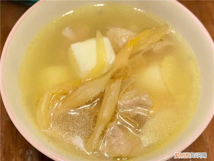 入秋要喝黄金汤，20个汤谱 秋季煲汤食谱大全