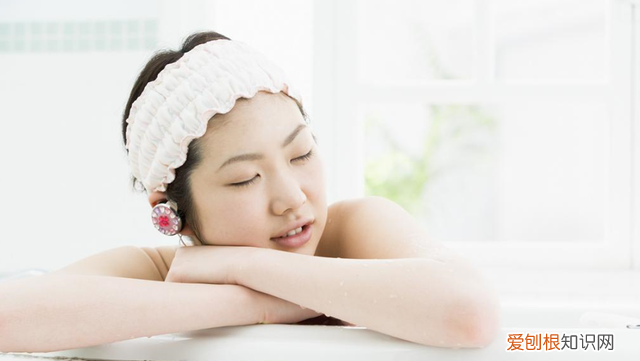 怎么讲解浴霸的配置