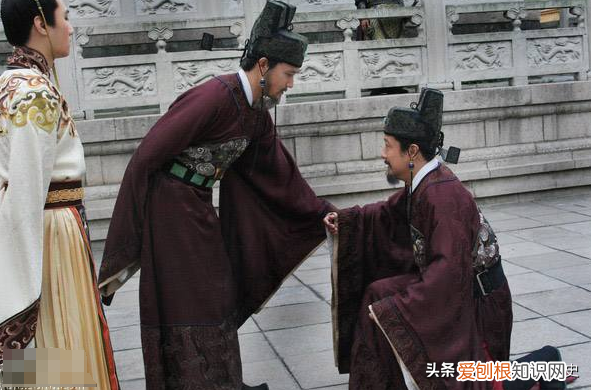 但愿人长久，千里共婵娟”中的婵娟是指什么？ 千里共婵娟是什么意思