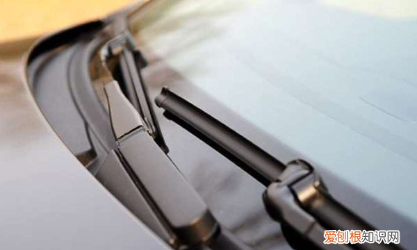 雨刮器异响怎么处理,汽车雨刮器异响怎么解决