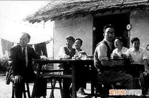 钱学森被美国阻拦回国的故事,中国航天之父钱学森成就