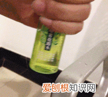 花露水遇火孩子烧伤