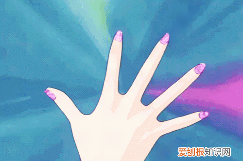 花露水遇火孩子烧伤