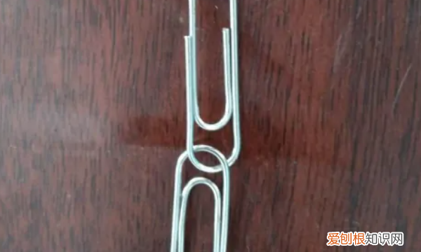 爱心曲别针做法,曲别针如何折成爱心书签