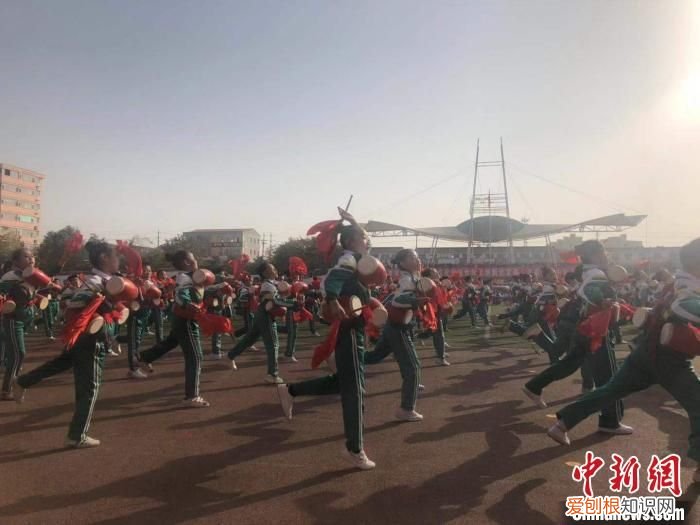 山西翼城万人赛花鼓 翼城花鼓