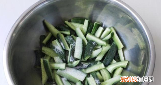 老黄瓜冻上冬天可以吃吗