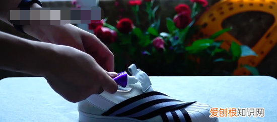 白鞋被84烧黄了怎么弄白