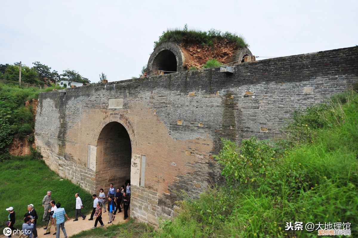 哪座山，划分了山东和山西？ 山东山西的山是指哪座山