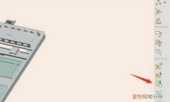 镜像工具怎么用，ai怎么用镜像工具画对称图形,为什么中间有距离