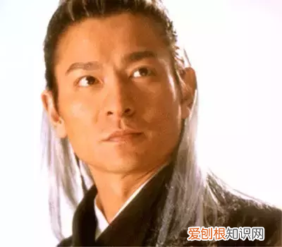 那些非常好听的的武侠人物名字 武侠人物名字