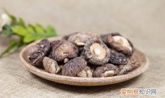 买香菇怎么选，我想做香菇生意想问一下香菇如何出口怎么出口