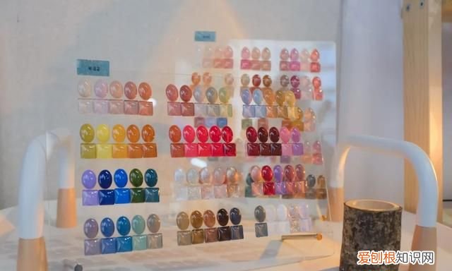 新360行｜佛系美甲师：拒绝内卷，在喜欢的地方做喜欢的事