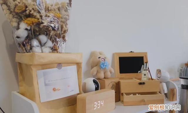 新360行｜佛系美甲师：拒绝内卷，在喜欢的地方做喜欢的事