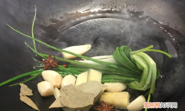 秘制酱香肉的做法，川味酱肉的做法和配方窍门