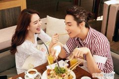 结婚纪念日礼物排行榜  结婚纪念日送什么礼物