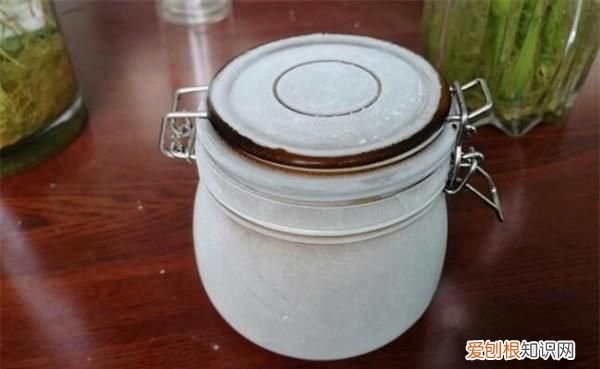 蜂王浆冷冻可以保存多久，蜂三宝可以保存多长时间